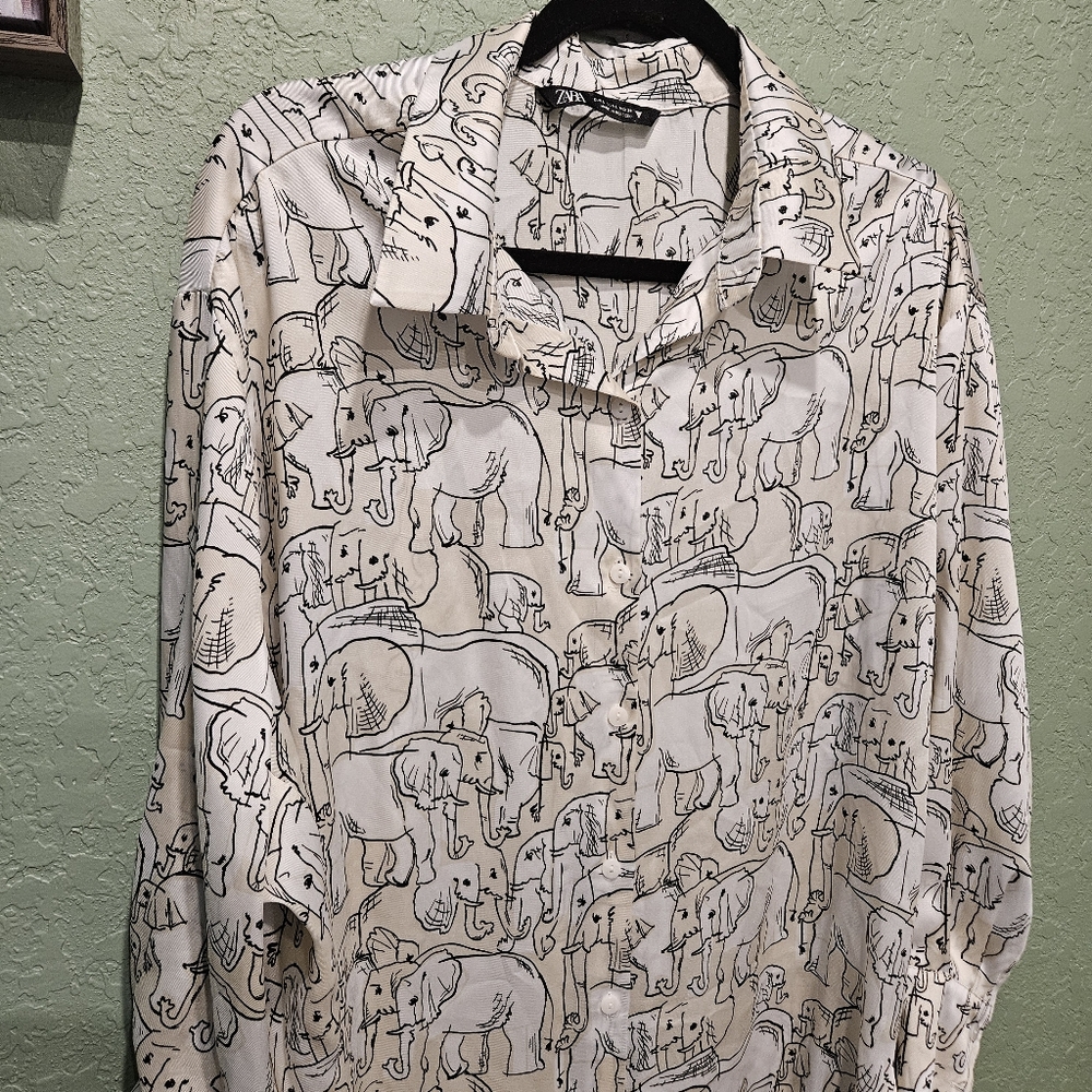 Womens Zara Graphic Relaxed Blouse with Elephants Size Large - Picture 4 of 12